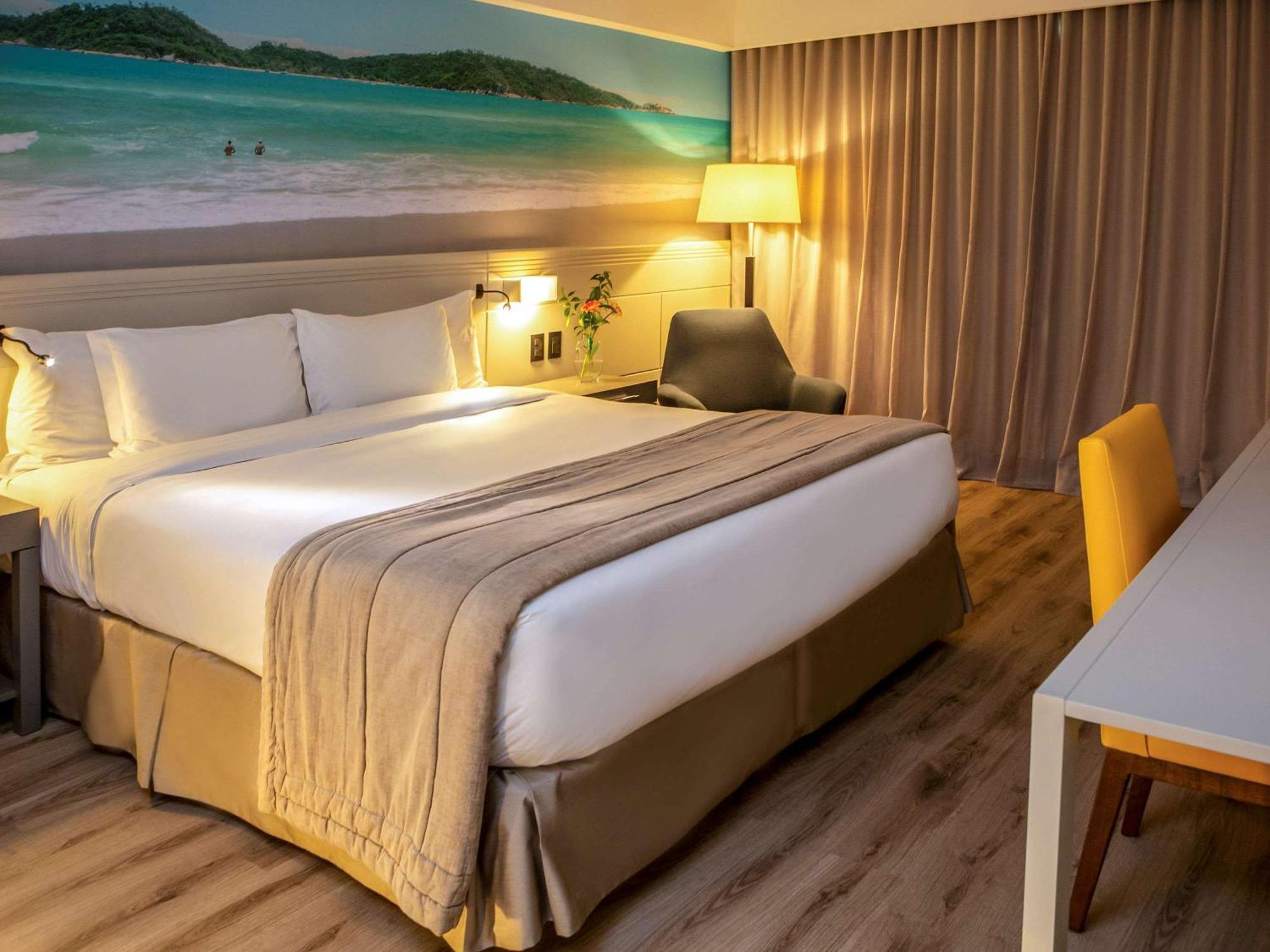 Novotel