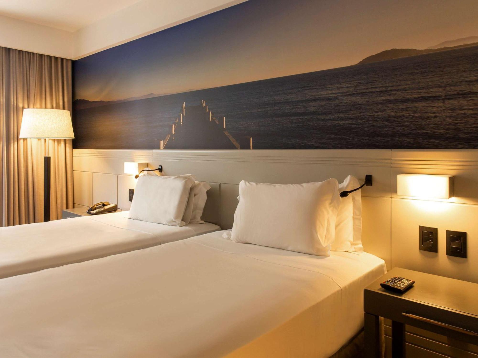 Novotel 4*