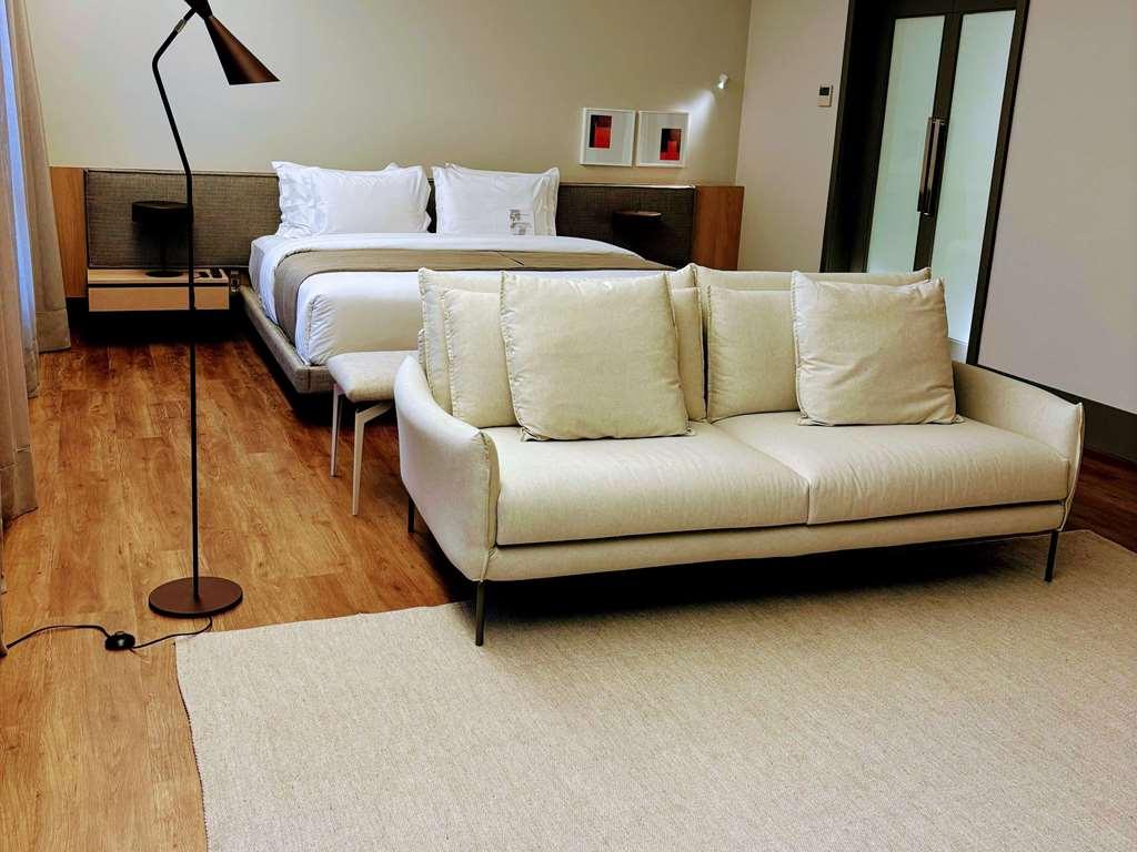 Novotel 4*